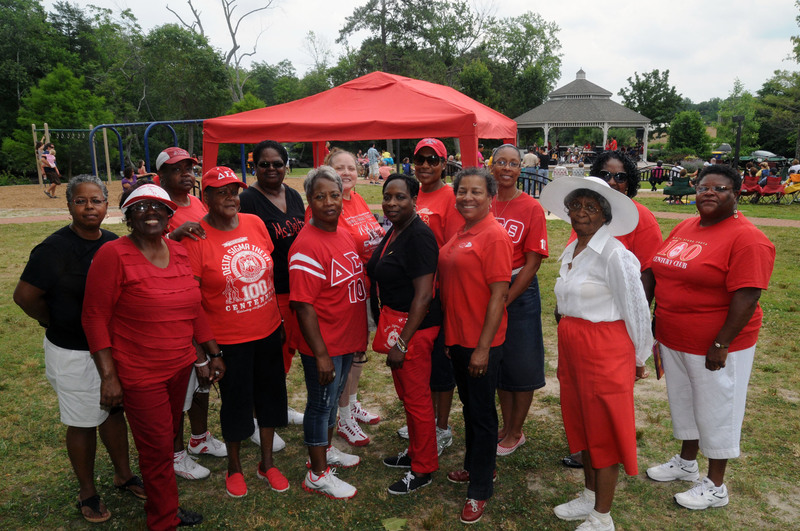 The members of Delta Sigma Theta Soroity gathered for a group photo during the event. Shown in back are (l-r) Tyniece Norwood, Bernice Edwards, Josephine Seals, Angela Dunmore, Sabrina Neal, Karen Maull and Tanya R. Smack. In front are Geraldine Jones, Waynne Paskins, Mary Matthews, Veronica Oney, Regina Jones Brake and Olivia T. Blackwell. BY STEVEN BILLUPS