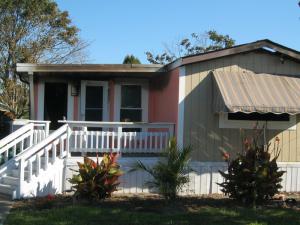 The view of Viki Dee's house from the street. The fire started in the rear of the house where Dee's bedroom was. BY RYAN MAVITY