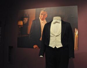 Mr. Carson and butler – portrayed by Jim Carter – was able to get a new evening dress costume because of Winterthur. The original worn during the first two seasons is part of the exhibition. BY RON MACARTHUR
