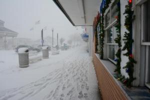 Rehoboth Beach is nearly a ghost town early Jan. 7 during the winter’s first snow storm. RON MACARTHUR PHOTO