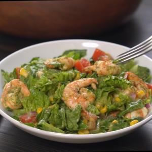 Warm Shrimp & Avocado Spinach Salad Recipe