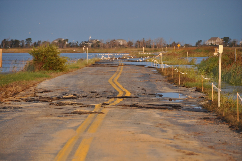 State transportation officials have 30 days to repair Prime Hook Road. DelDOT will pay the owner of a private road $500 a day to provide access to Primehook Beach for residents, their guests and critical services. BY RON MACARTHUR