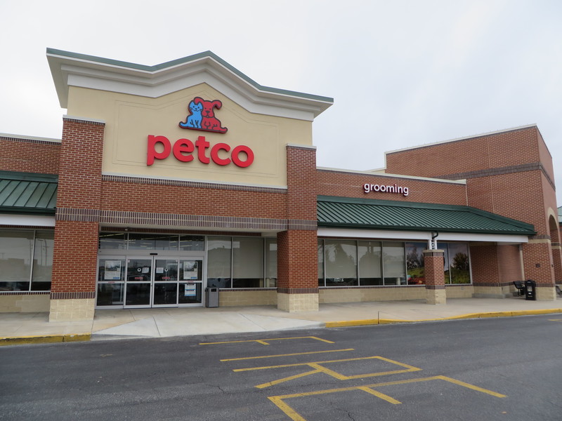 Petco celebrates grand opening Cape Gazette