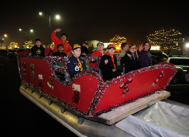 Rehoboth Christmas parade brings Santa and smiles to many Cape Gazette
