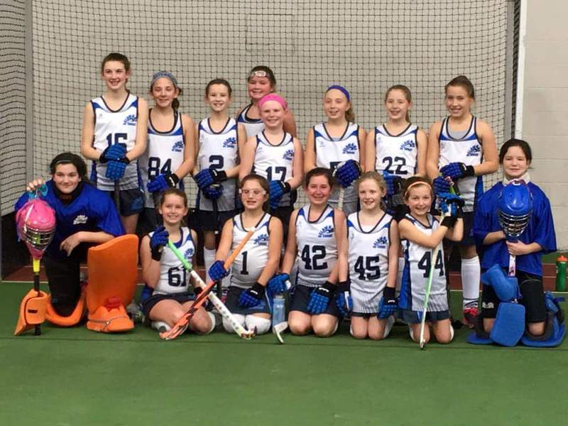 Back Row: Elise Westbrook Middle Row (left to right): Reagan Ciabattoni, Lori Sapp, Grace Wiggins, Callie Short, Emma Duffield, Sam Connors, Carrie Clausius Front Row (left to right): Elie Cerchio, Emma Westbrook, Sommer Dorman, Emma Lehman, Addy Basile, Rilyn Lehman, and Bella Myers COURTESY DE SHORE