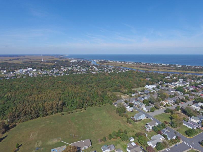 Lewes Mayor and City Council is soon expected to make a decision on the Highland Heights subdivision proposed for the Fourth Street Forest. The community has been working through Lewes' approval process since August 2013. BY NICK ROTH