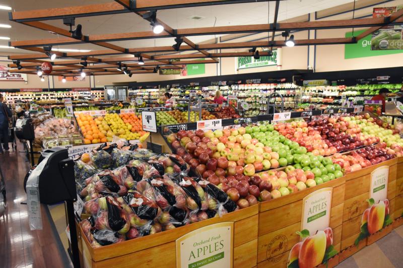 Weis Markets opens four stores in Cape Region | Cape Gazette