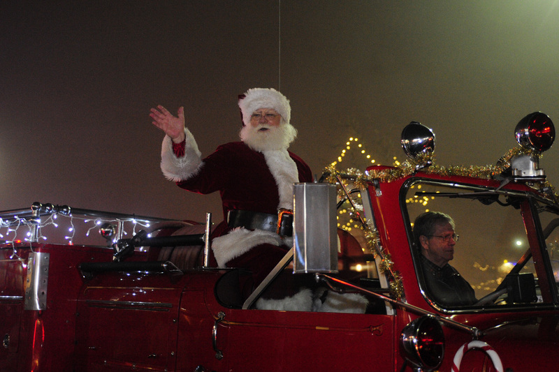 Santa arrived last year aboard a Station 86 fire truck from the Rehoboth Volunteer Fire Company. This year’s parade has been cancelled because of inclement weather. DAN COOK PHOTO