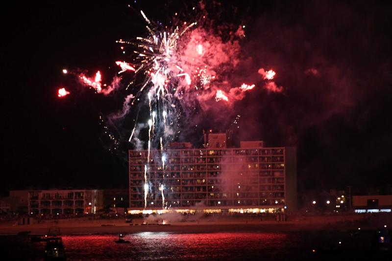 fireworks cruise lewes de