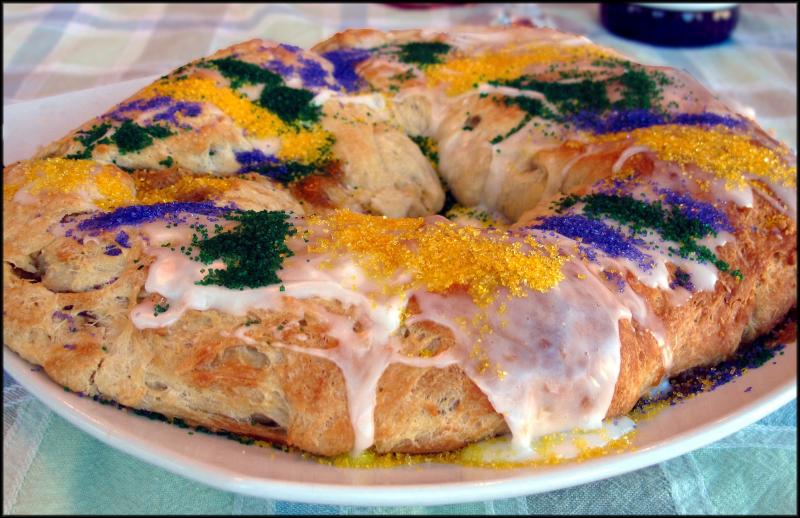traditional mardi gras cake
