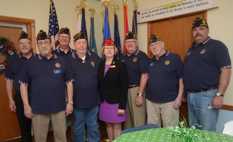After touring the post, Rohan gathered with the Post 17 officers for a photo. Shown are (l-r) First Vice Commander Mike Mulligan, Adjutant Jerry Melfa, Commander Ed Bergen, Historian Tom Gillespie, National Commander Denise Rohan, Finance Officer Dan Catts, Judge Advocate Russ Carney and Sgt. at Arms Steve Barrow. American Legion Nat Commander