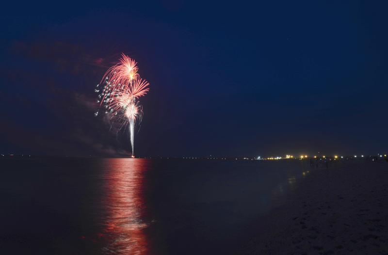 Lewes fireworks attract thousands Cape Gazette
