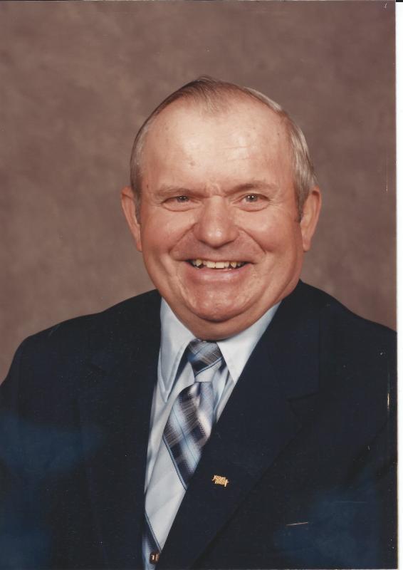 George Lee Truitt, DuPont retiree