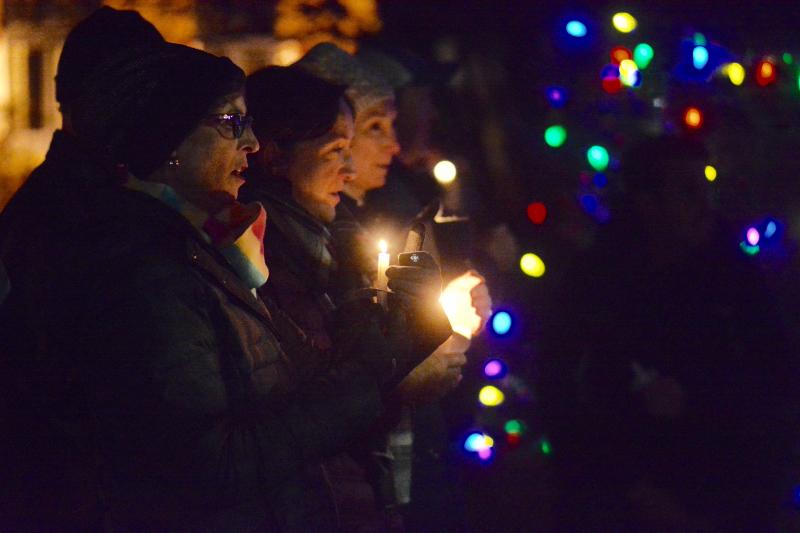 ‘Tis the season for the Lewes Christmas Parade Cape Gazette