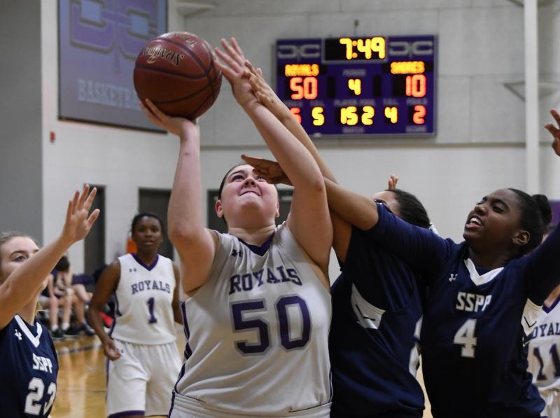 Royals center Katie Hill goes up strong for two of her eight points in Delmarva Christian’s 59-11 win over the Sabres. DAN COOK PHOTOS