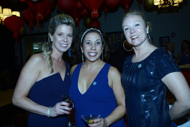 Socializing at the event are (l-r) sponsor Schell Family Foundation Lori Schell, event stylist Carly Miller and Sarah Healy. Great Futures Gala
