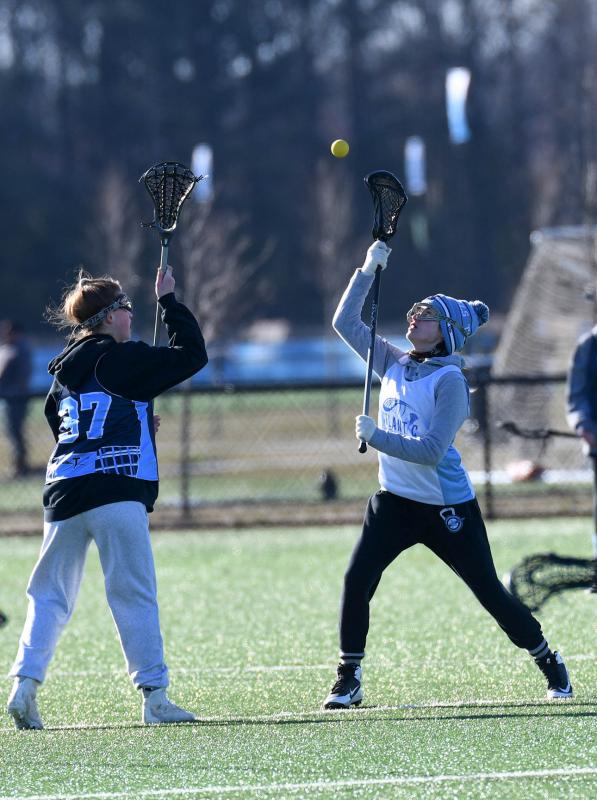 Girls’ Icebreaker lacrosse play day heats up frigid DE Turf Cape Gazette