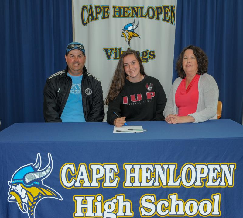 Lindsey Swontek is heading to Indiana University of Pennsylvania. She’s shown with parents Bill and Karen Swontek.