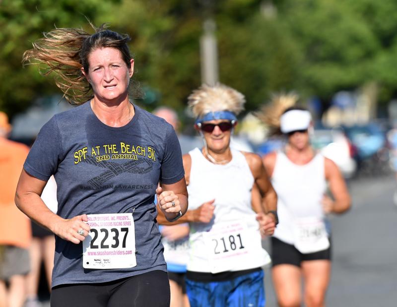 Cape district teacher Katie Tingle finishes in 29:22.
