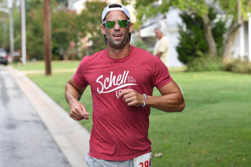 Dan Matta is the male masters winner with a time of 22:58.