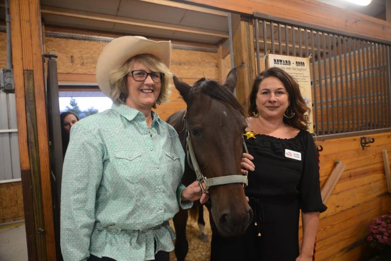 Barn Dance Fundraiser To Benefit Therapeutic Riding Oct 19 Cape