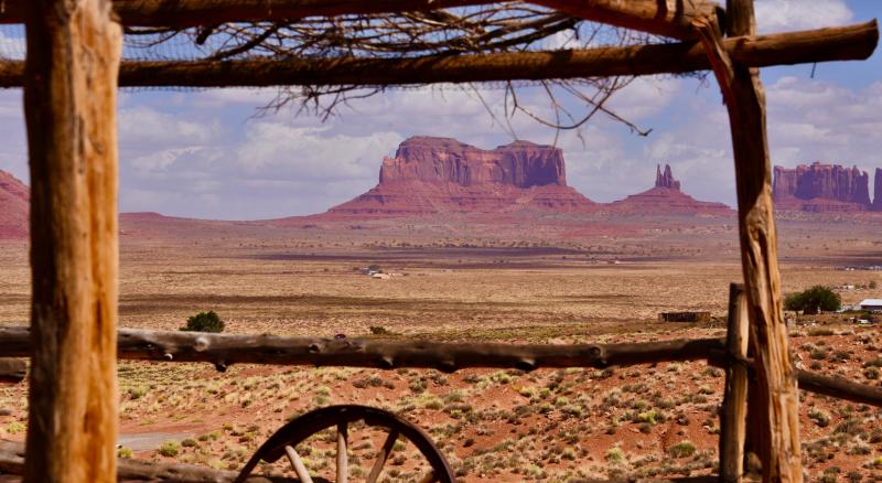 The view of Monument Valley from Goulding’s Lodge is hard to turn away from, and it changes from sunrise to sunset. RON MACARTHUR PHOTOS