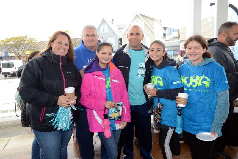 Walking as a family are (l-r) Jeanne, Steven Emma Sipes, George and Ameilia Karas, and Ava Taylor from Middletown. Lung Force Walk 2019