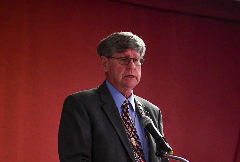 John Loftus, president of the Maryland, Delaware and D.C. Elks Association, honors the vets at the ceremony.