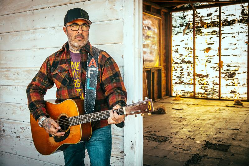 Country artist Aaron Lewis concert tickets go on sale Jan. 14 Cape