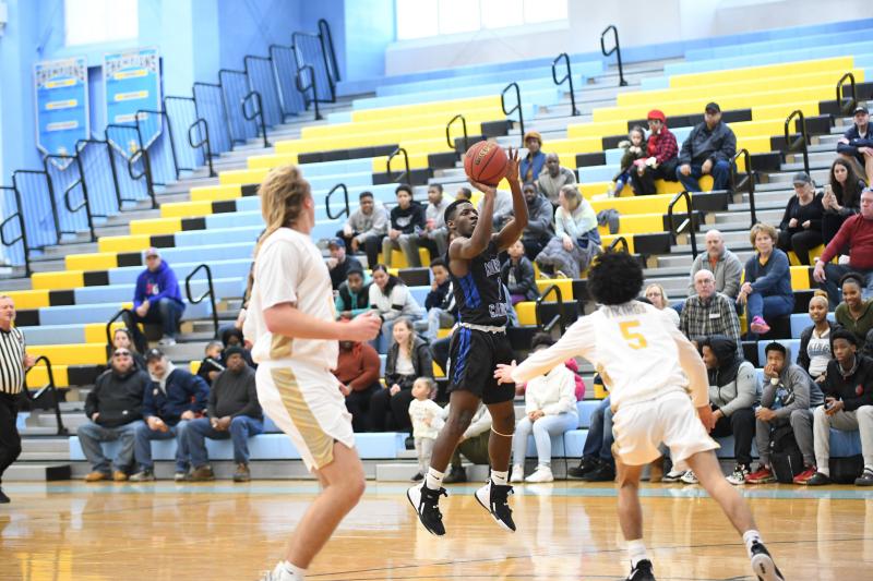 Montreyse Deshields shoots a jumper.