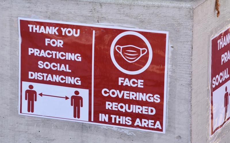 Delaware State Fair attendees are reminded that face coverings and social distancing are required in the free entertainment area.