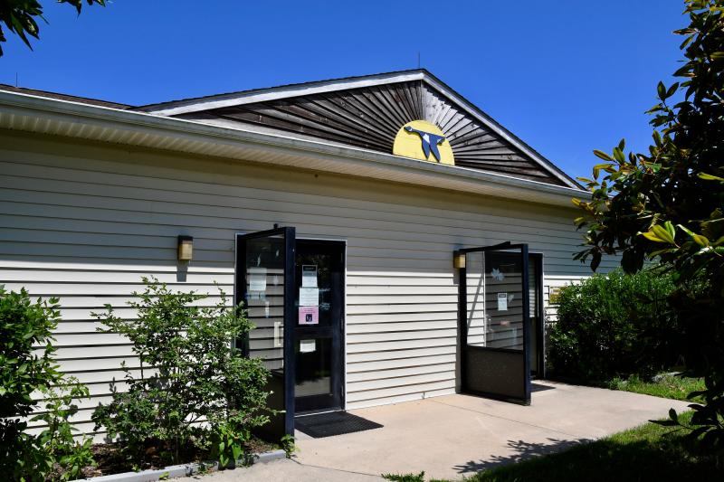 The existing visitors’ center, offices and store, built in 1997, will be demolished and replaced with a new center at the refuge entrance.
