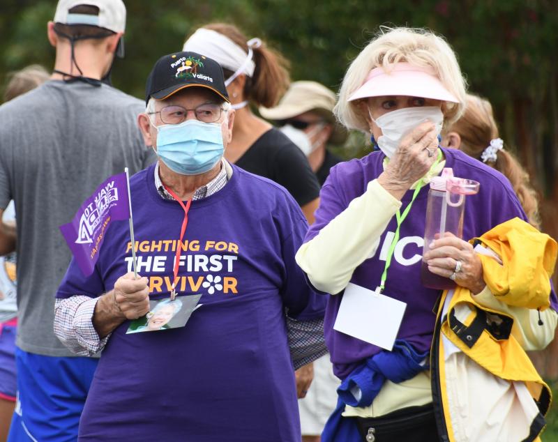 Masked walkers are fighting for the first survivor of Alzheimer’s disease, which affects 5 million Americans.