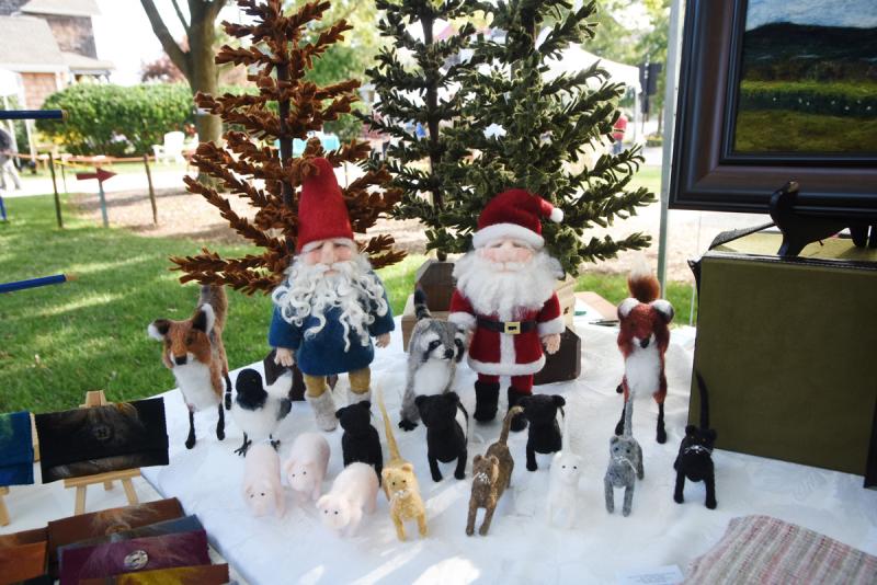 Artist Pamela Horstman is ready for the holiday season.