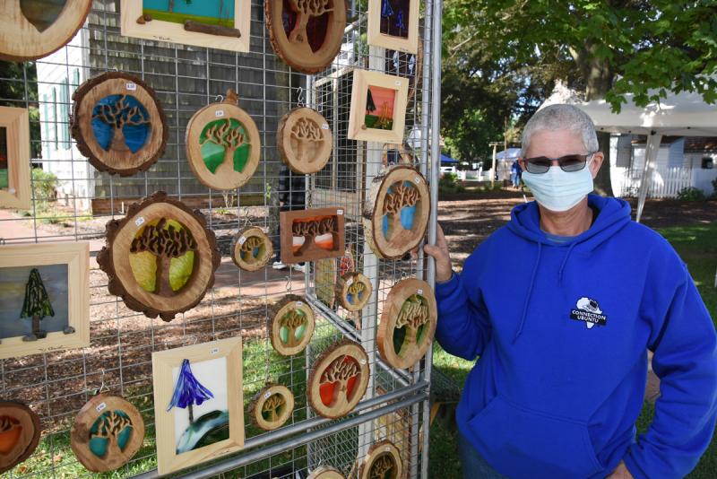 Artist Deb Becker creates original wood and glass art.