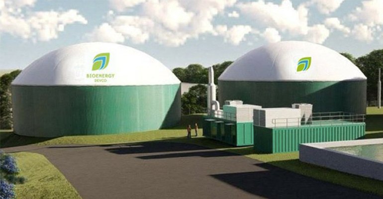 Key to the recycling process are anaerobic digesters, where microorganisms break down waste into natural gas and digestate for compost. BIOENERGY GRAPHIC