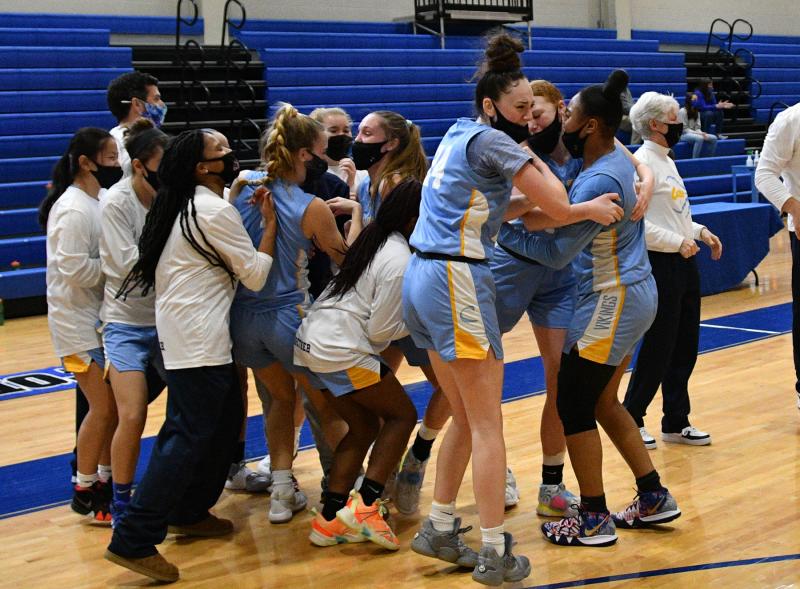 Cape celebrates the win.
