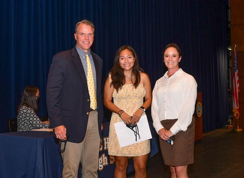 Yaneyra Andrade-Mendoza received the Baylor University Provost Scholarship - $80,000, and the President's Award for Educational Excellence.