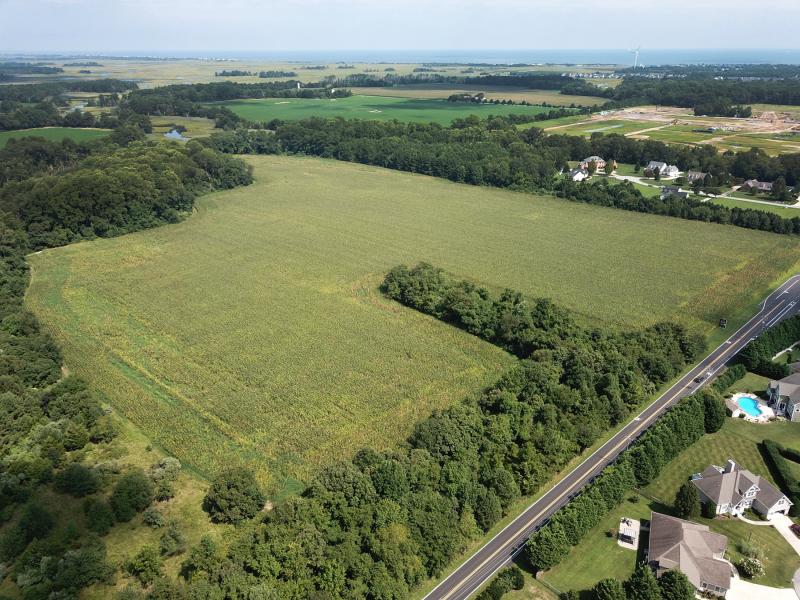 Looking north, construction of the Tower Hill subdivision can be seen in the background near the proposed Glenwood subdivision. NICK ROTH PHOTO