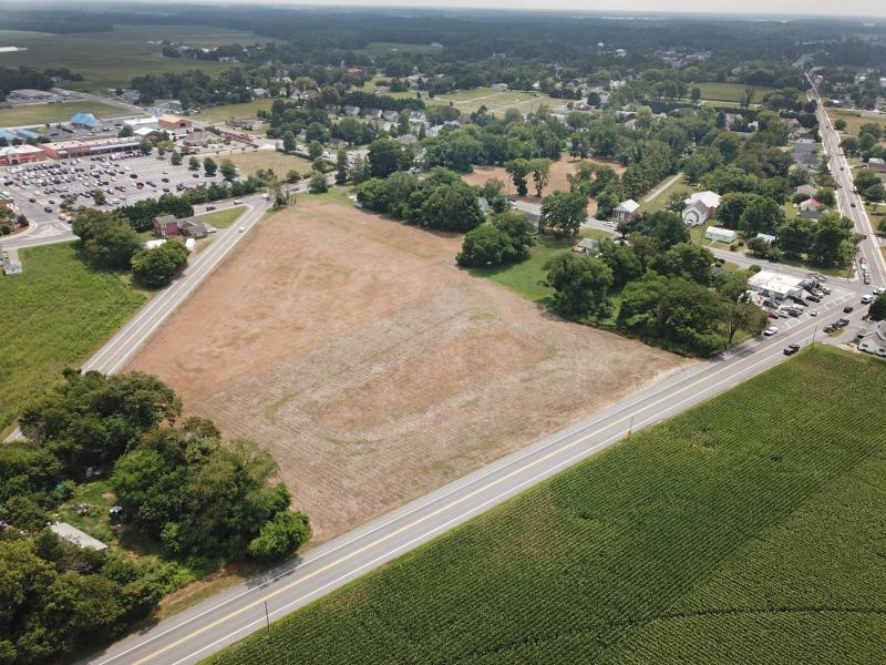 Milton Planning and Zoning Commission has approved a special-use permit and preliminary site plans for a proposed Royal Farms at the corner of Route 16 and Union Street Extended. The next step for Royal Farms is to obtain variances from the board of adjustment related to parking and setback requirements. NICK ROTH PHOTO
