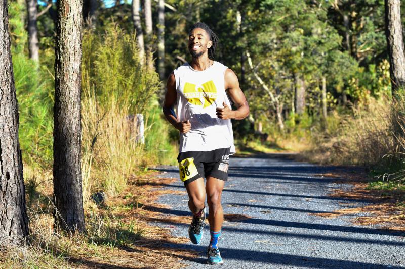 Larry Hearn on the way to a time of 1:44:17.