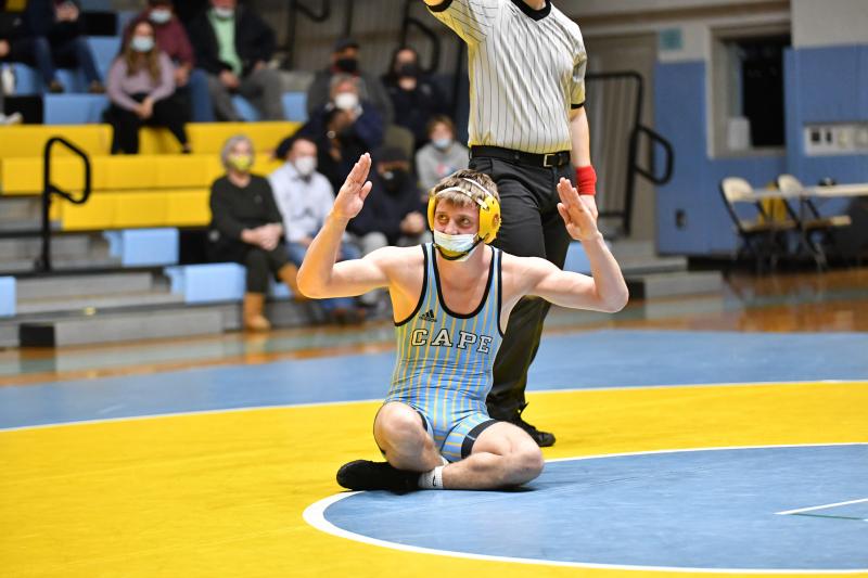 Carson Kammerer chooses neutral position.