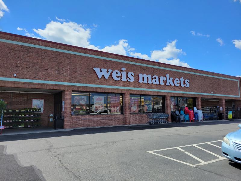 Weis Markets in Rehoboth set to close May 14