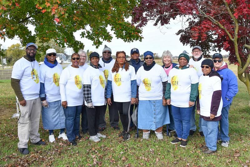 Ellendale Community Civic Improvement Association holds BBQ fundraiser