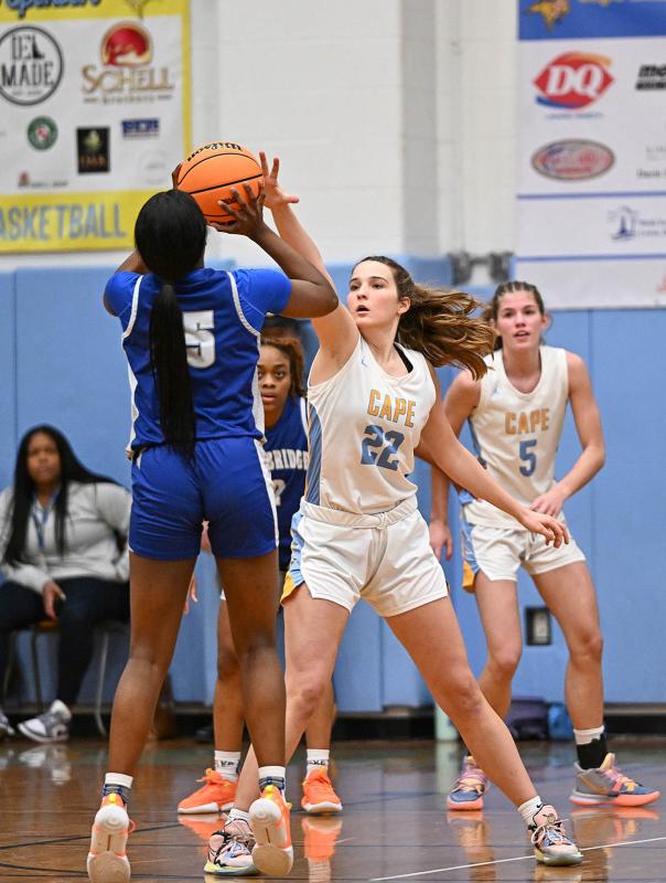 Cape’s Hayden Hudson goes for the block on Blue Raiders forward Tianna Neal. Hudson tallied five blocks in the contest.
