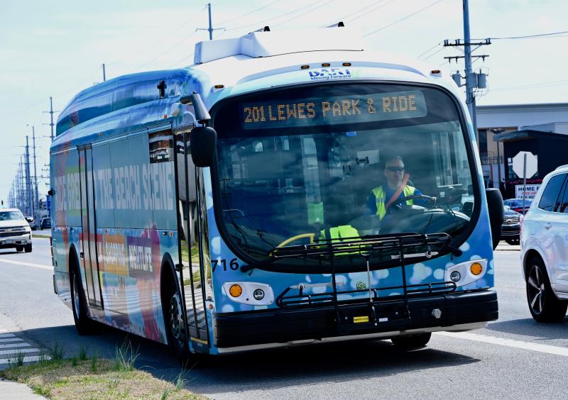 DART First State’s fleet of fixed-route buses is made up of 11% all-electric buses like this, making stops along Route 1 between Lewes and Rehoboth Beach. RON MACARTHUR PHOTO