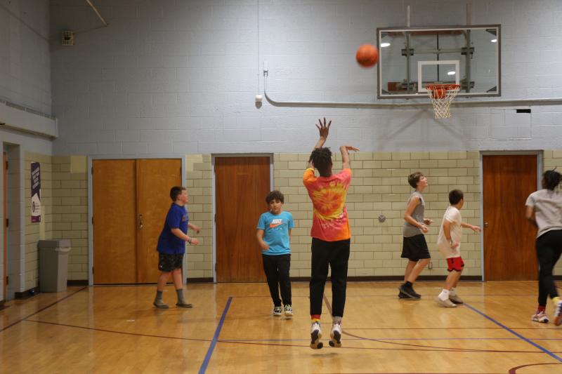 Devin and Cordi Park tie sports into their leadership class and use basketball as a way to build confidence and promote teamwork. Shown are (l-r) Nate Sutliffe, Jacob Tausk, Troy McCrea, Silas Condon, Luka Josic and Geordan Downing. AARON MUSHRUSH PHOTO