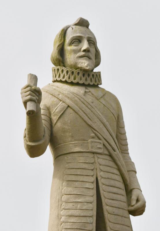 Capt. David Pieterson DeVries, the Dutch merchant behind the settlement of Lewes, is memorialized in a statue above the Zwaanendael Museum. He’s been overlooking Lewes for more than 90 years.