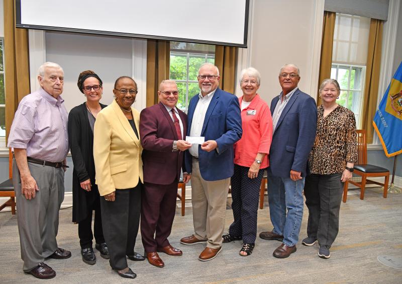 Friends of Delaware Public Archives donates $2,000
