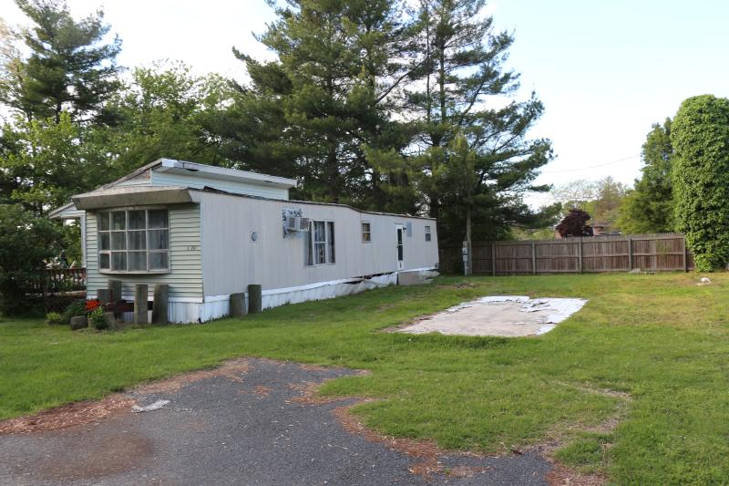 The community was annexed with 88 occupied units, but the water and sewer project will install hook-ups for 130 units. Some residents say the park is overcrowded already. The city said no new lots will be created beyond the existing 130.